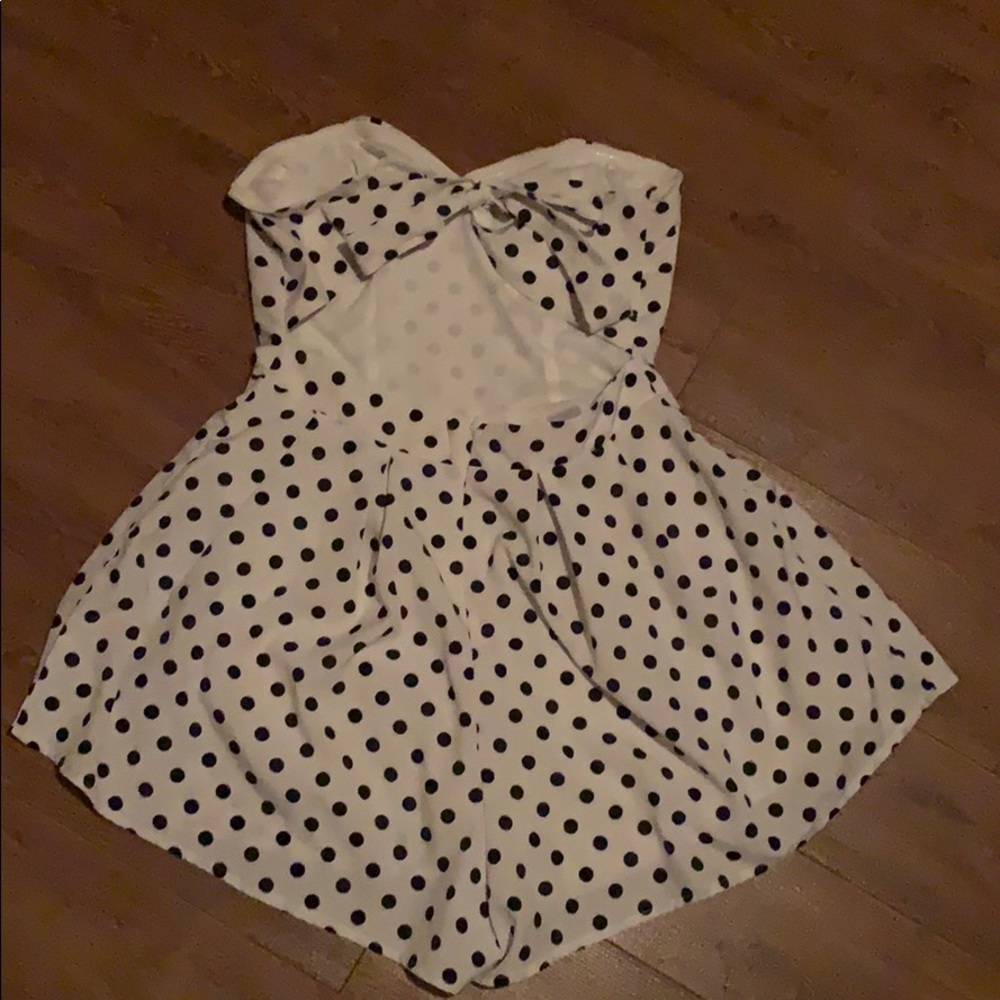 Romper - Picture 2 of 4